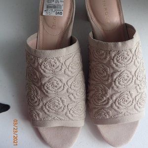 Taryn Rose Slip On Mules - Nancy